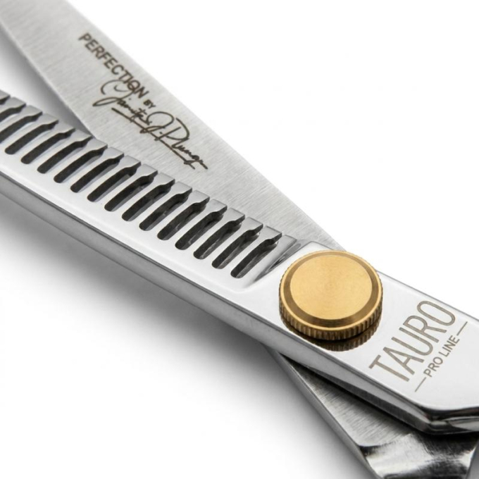 Perfection by Janita J. Plungė professional curved thinning (chunker) scissors for grooming, right-handed, stainless steel, silver with gold handles, 18 cm - 6