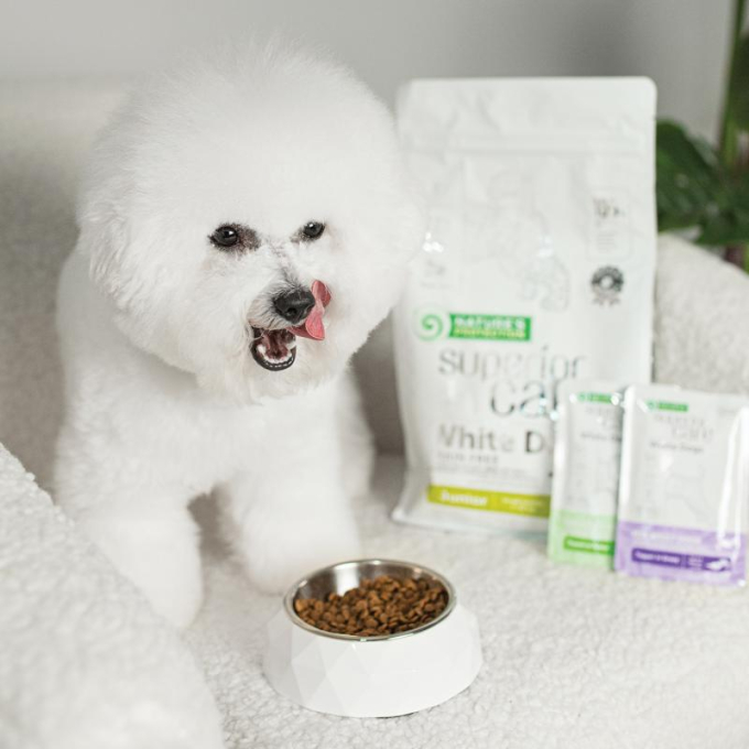wet food supplement with tuna and sea bass for adult white-coated dogs of all breeds - 4